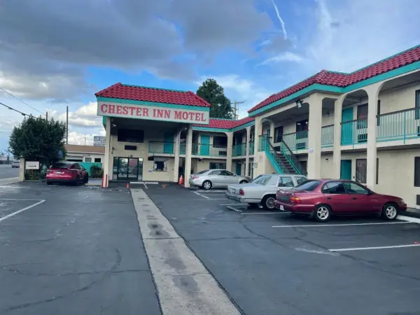 Chester Inn Motel 4